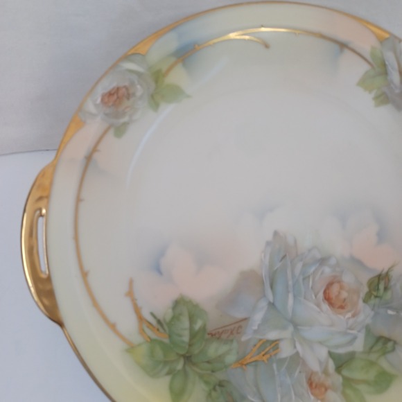 Royal Rudolstadt Hand Painted Prussia Plate White Roses Gold Trim Handles - Picture 11 of 13